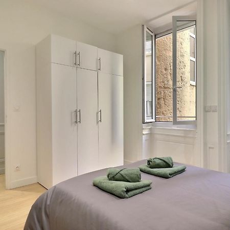 Appartement De Standing Pour 6 Refait A Neuf Лион Екстериор снимка
